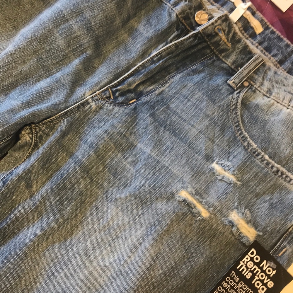 Brand new boyfriend fit jeans.